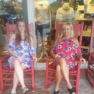 Meet your Posher, Allison